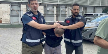 İş arkadaşını falçatayla ağır yaraladı