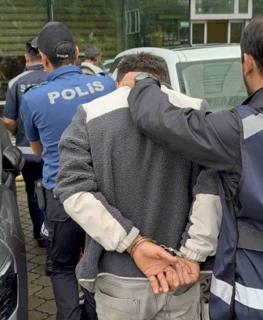Yurttan kaçan iki kız çocuğunu alıkoyup cinsel istismara 4 gözaltı