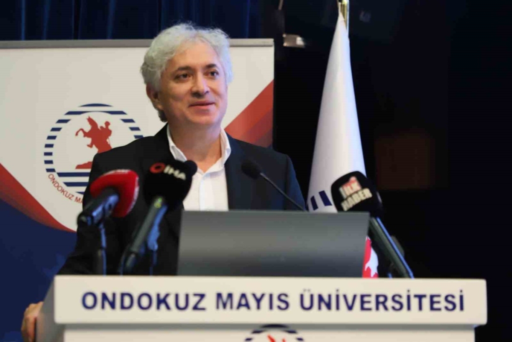 Özkan, yüz naklinin sağlık turizmini cennete çevirdiğini ve ilaç üretimini vurguladı