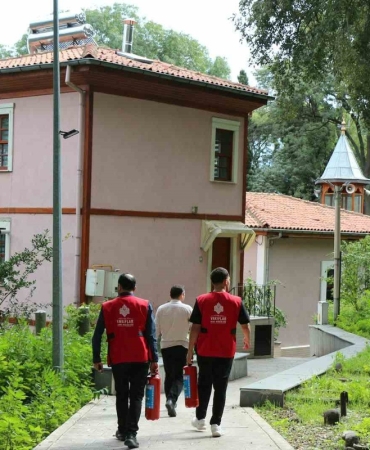Samsun Vakıflar Bölge Müdürlüğü 20 camiye yangın tüpü, 18 kursa ilkyardım çantası verdi