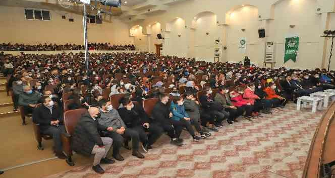 Başkan Doğan: “Günümüzde bilinçli sosyal medya kullanıcısı olmak çok önemli”