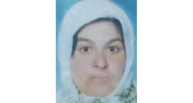 Evinin önünde düşen kadın hastanede hayatını kaybetti