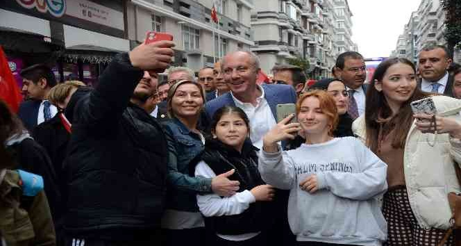Muharrem İnce 19 Mayıs'ı Samsun'da kutladı