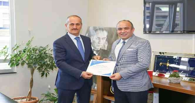 SGK'dan en yüksek prim ödeyen hastaneye teşekkür belgesi