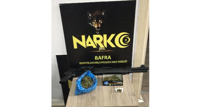 Bafra'da kubar esrar ele geçirildi: 1 gözaltı