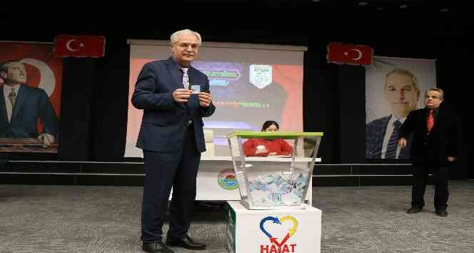Atığını getiren 50 aile 25 bin TL kazandı