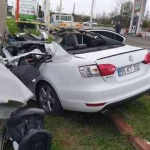 Samsun'da otomobil tır ile çarpıştı: 1 ölü, 2 yaralı