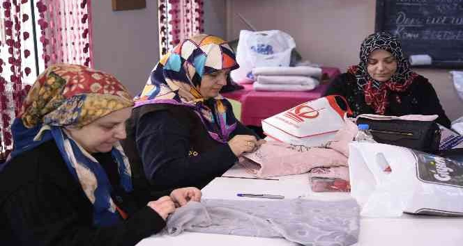 Tekkeköy kültür ve spor kurslarıyla gelişiyor