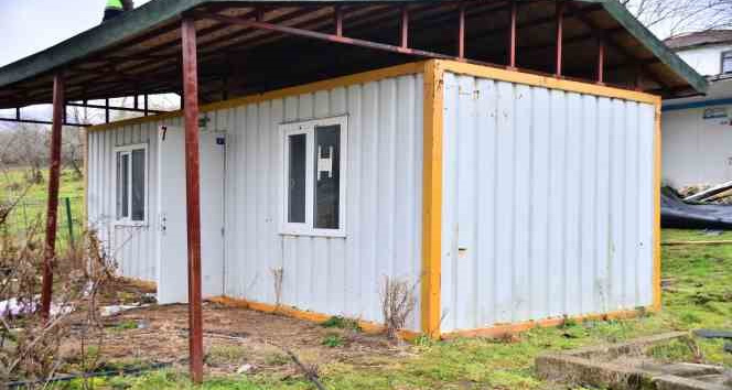 Samsun'daki AFAD konteynerleri deprem bölgesine sevk ediliyor