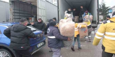Samsun depremzedeler için seferber oldu