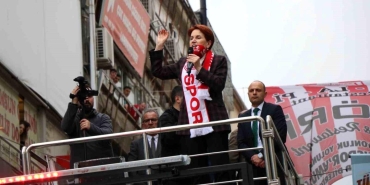 aksener-ak-partililerden-oy-istedi-kilicdaroglunu-15-cumhurbaskani-ilan-etti-KQr47bkW.jpg