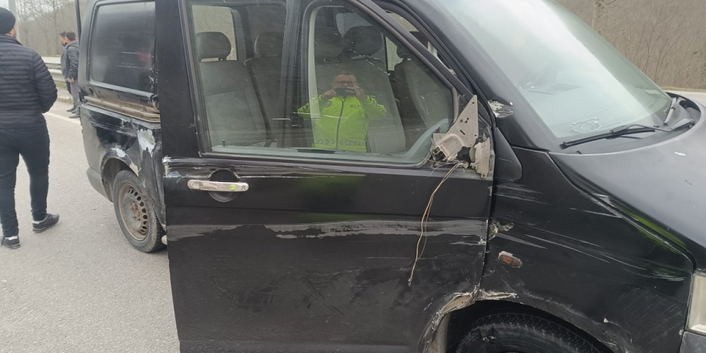 Trafik kazasında 1 kişi öldü 1 kişi yaralandı