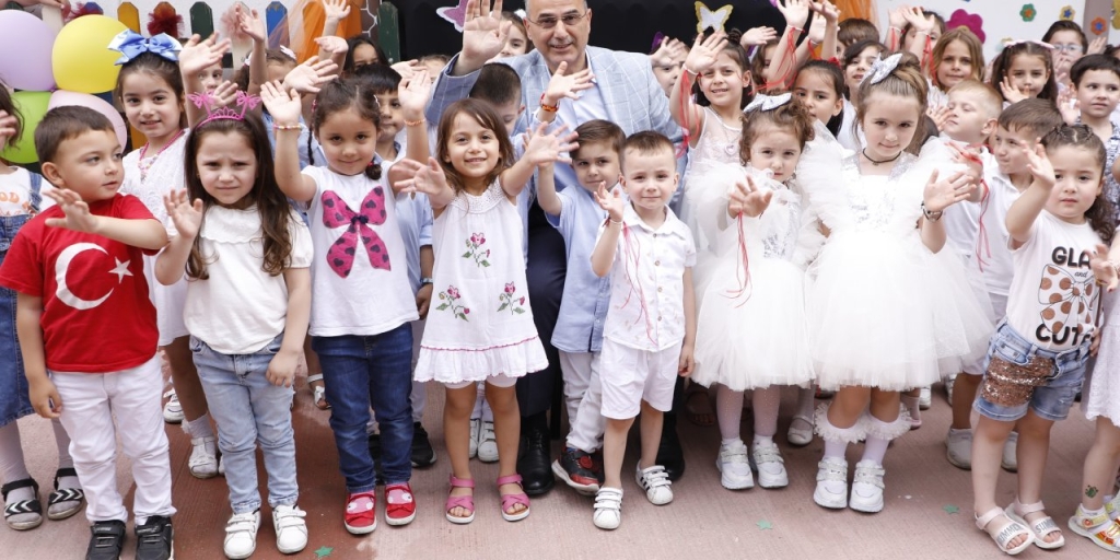 Çocuklarımız, geleceğimizin teminatı yarınlarımızın umududur