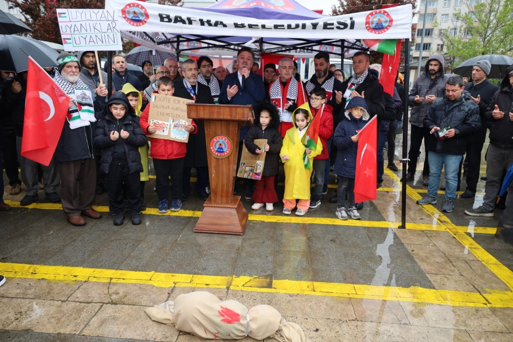 aa-20250414-37632051-37632047-samsunda-israilin-gazzeye-saldirilari-protesto-edildi.jpg