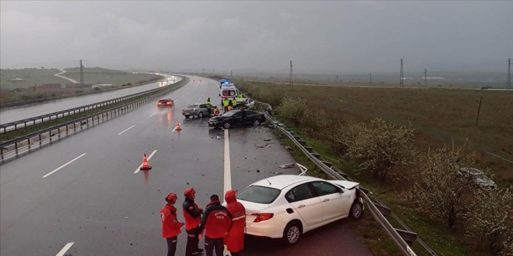 Trafik kazalarında 8 günde 72 kişi hayatını kaybetti