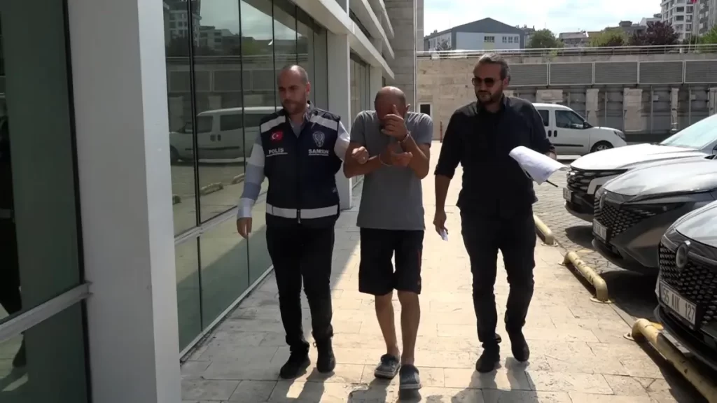 Samsun'da İnşaattan Hırsızlık Yapmaya Çalışan Şüpheli Suçüstü Yakalandı