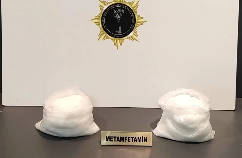 Samsun'da Uyuşturucu Operasyonu: 2 Kilo Metamfetamin Ele Geçirildi