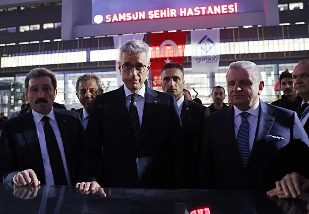 Sağlık Bakanı Memişoğlu