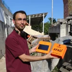 Yeni Deprem İzleme Cihazı, Enkaz Altındakilerin Yerini Tespit Edebiliyor