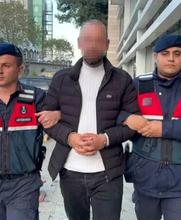 Dolmuş şoförüne silahlı saldırı düzenleyen şoför tutuklandı