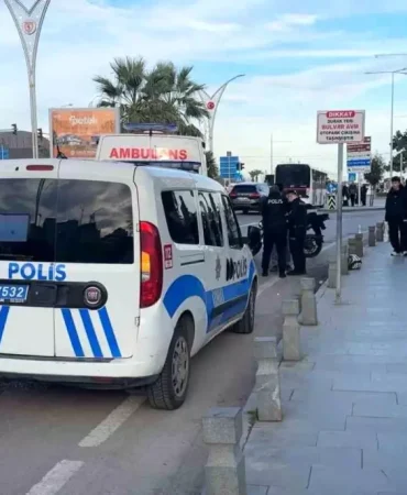 Motosikletin çarptığı yaya yaralandı