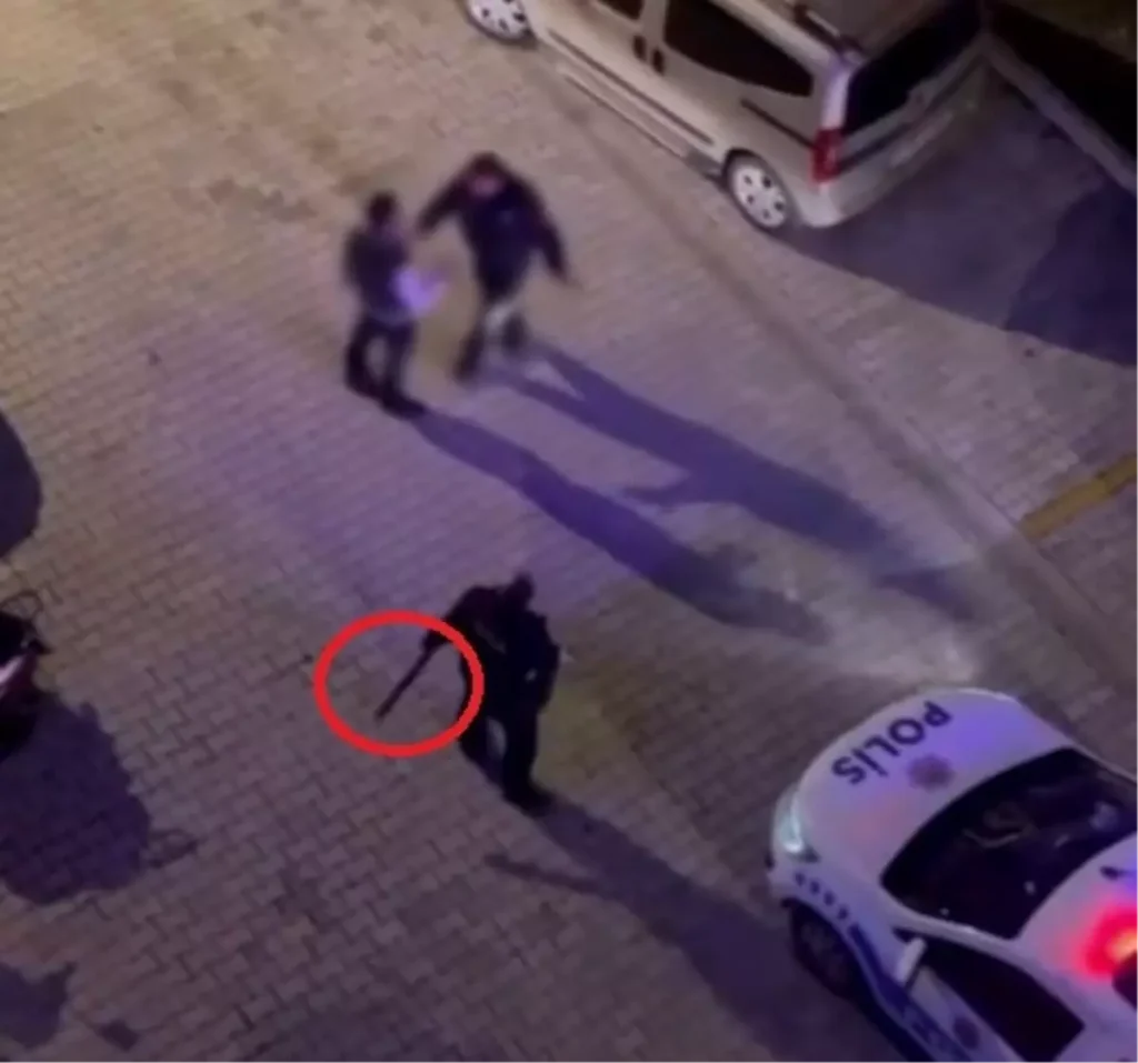 Akrabasının Aracının Lastiklerini Kesip Ateş Açtı, Gözaltına Alındı