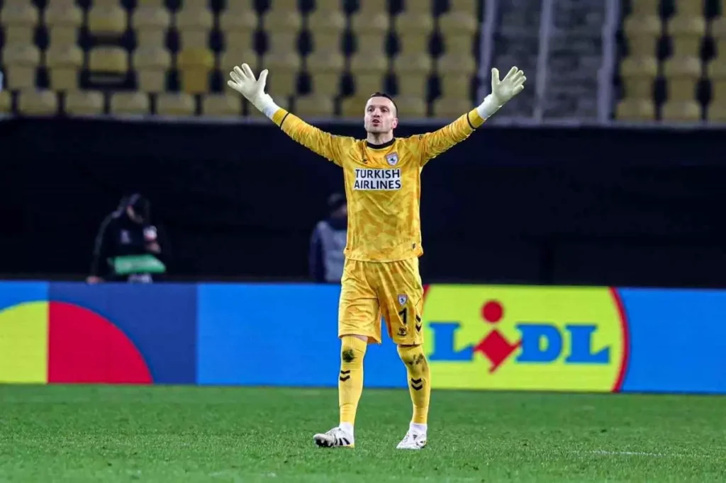 Okan Kocuk: 