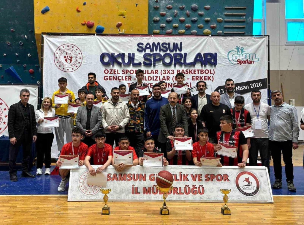 Manisalı özel sporculardan büyük başarı