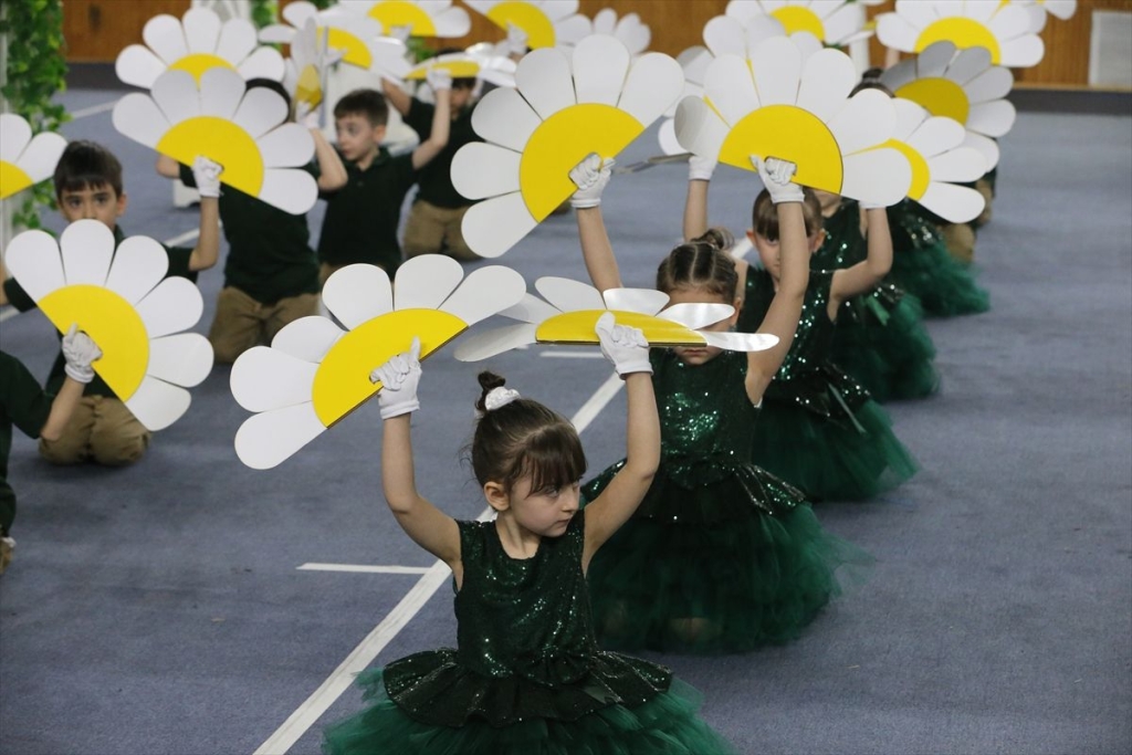 Samsun ve çevre illerde 23 Nisan Ulusal Egemenlik ve Çocuk Bayramı kutlandı