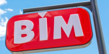 BİM Cuma günü öğlen kaçta açılıyor, BİM Cuma öğle arası ve BİM Cuma çalışma saatleri?