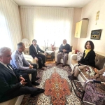 Şehit annesine duygulandıran Anneler Günü ziyareti