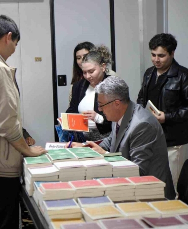 Türk Tarih Kurumu Mobil Mağazası