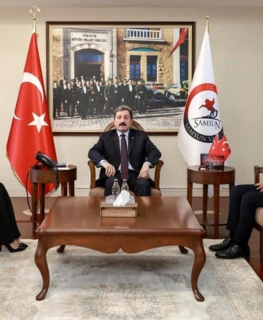 'Barbie Kaymakam' vali yardımcısı oldu
