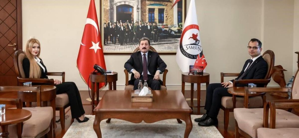 'Barbie Kaymakam' vali yardımcısı oldu
