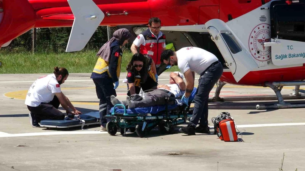 Kalp krizinde zamana karşı yarış: Hasta, ambulans helikopterle Samsun