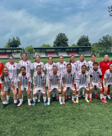 Samsunlu öğrenciler liselerarası futbol şampiyonasında ikinci oldu