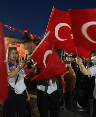 7 ilde 15 Temmuz Demokrasi ve Milli Birlik Günü coşkusu