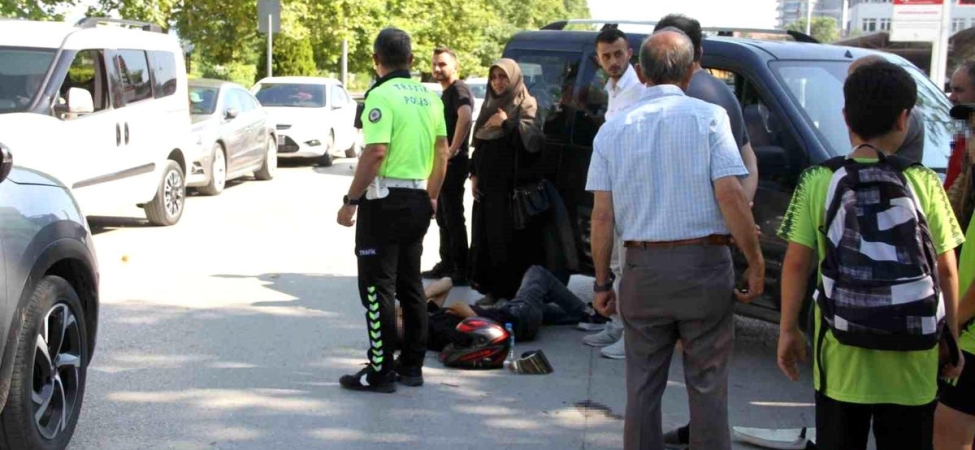 Çarşamba'da otomobille motosiklet çarpıştı: 1 yaralı
