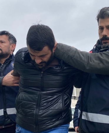 Eski eşini rahatsız ettiğini öne sürdüğü kişiyi öldüren sanığa 14 yıl hapis