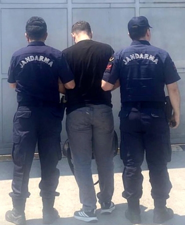 Evinden uyuşturucu çıkan şüpheli yakalandı