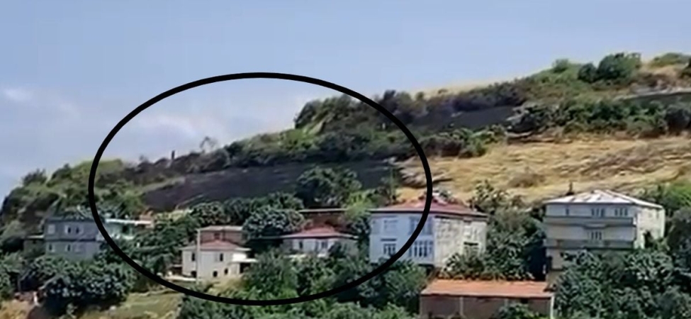 Örtü yangını büyümeden söndürüldü