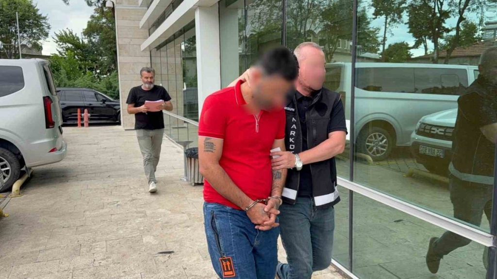 Samsun’da 7 bin 950 sentetik ecza ele geçirildi, şüpheli tutuklandı