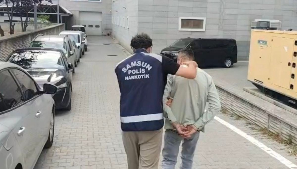 Uyuşturucu ticaretinden 12,5 yıl hapis cezası bulunan hükümlü yakalandı