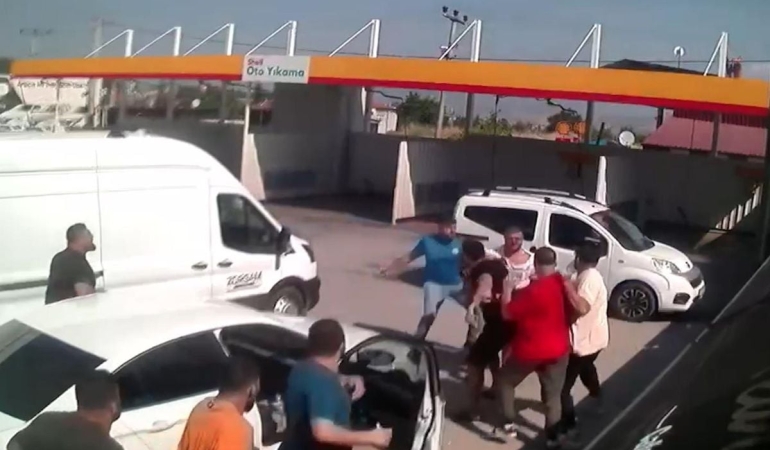 Başpehlivan Serhat Elvan’a akaryakıt istasyonunda saldırı