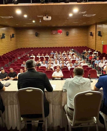 Muhtarlar konuştu, kurum yetkilileri dinledi