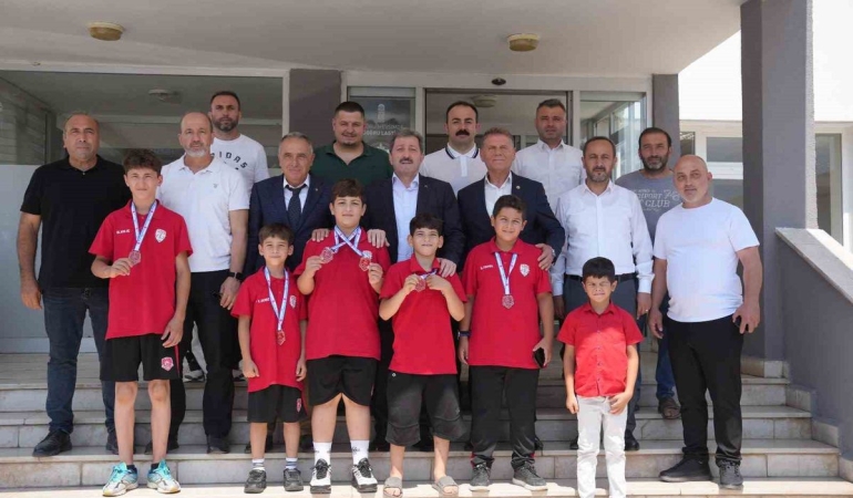 Samsunlu Minik Güreşçilerden Ankara