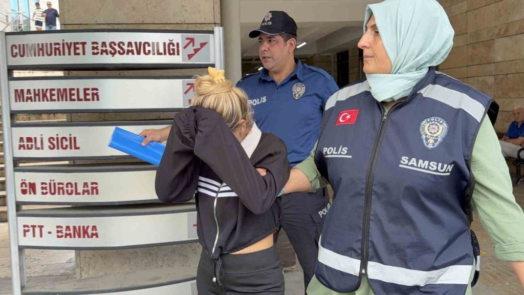 Samsun’da mağazalardan giysi çalan kadın tutuklandı