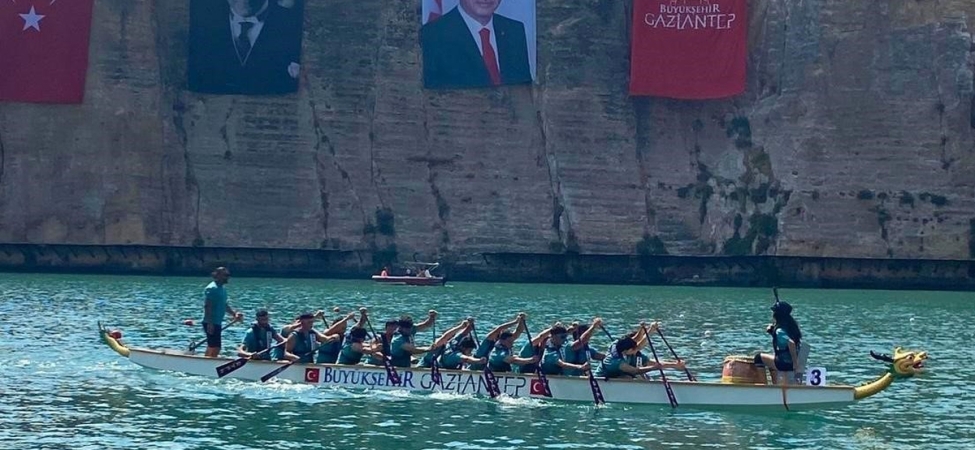 Samsunlu sporculardan 3 kupa