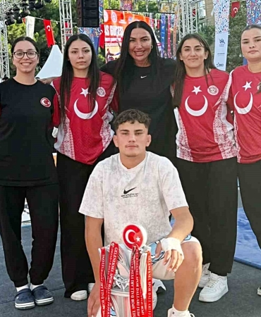 Samsun’un mas güreşi başarısı