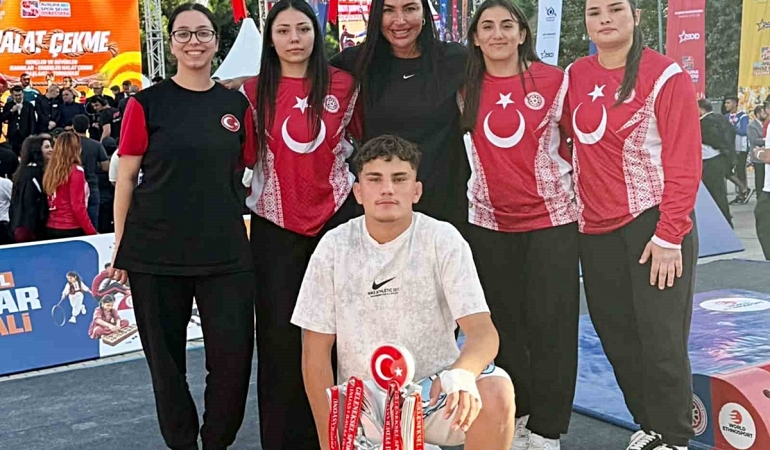 Samsun’un mas güreşi başarısı